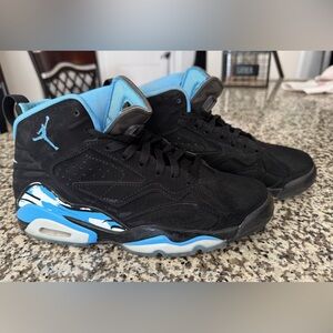 Nike Teal and White Sneakers